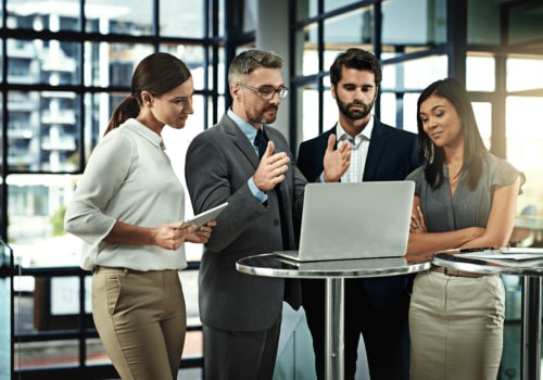 What percent of lawyers make over $500,000?