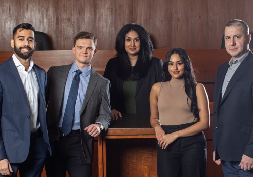 What type of lawyer can work internationally?